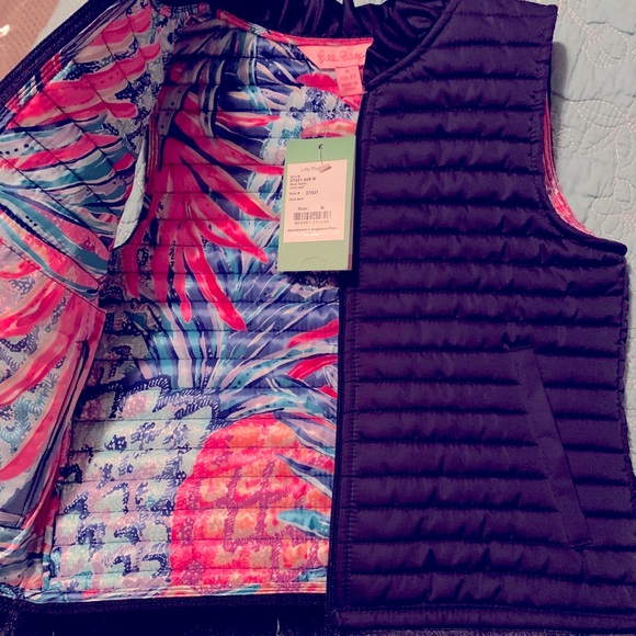 🛑SOLD🛑 Lilly Pulitzer Girls Vest - Medium (6/7) - Picture 1 of 1
